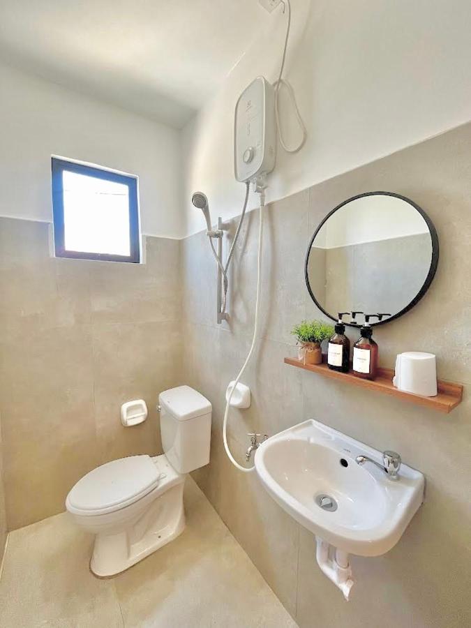 New Modern Suite Near Airport & Beach Sudtungan Екстериор снимка
