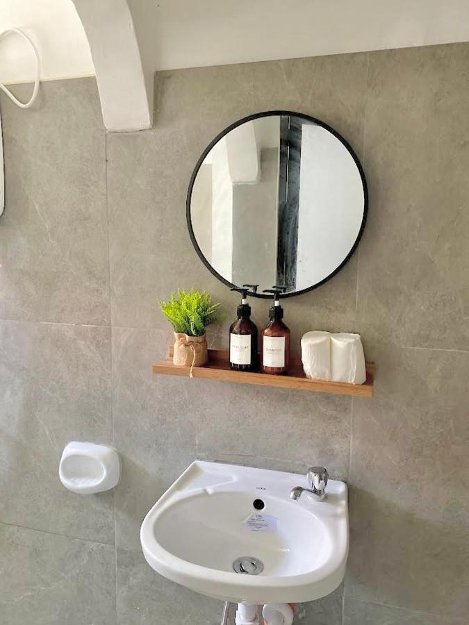 New Modern Suite Near Airport & Beach Sudtungan Екстериор снимка