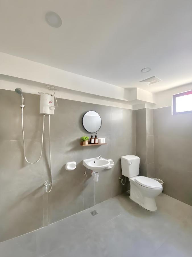 New Modern Suite Near Airport & Beach Sudtungan Екстериор снимка